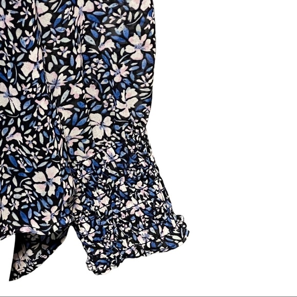 1. State Ditsy Floral Long Sleeve Blouse Blue V-Neck Smocked Ruffle Top Small - Picture 7 of 9